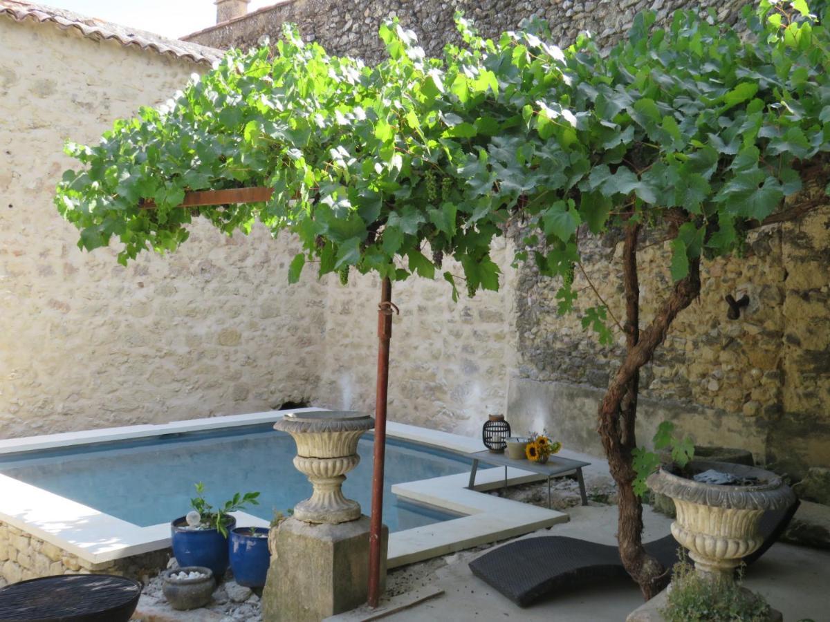 Cabrieres-d'Aigues Maison Lou Roucas מראה חיצוני תמונה