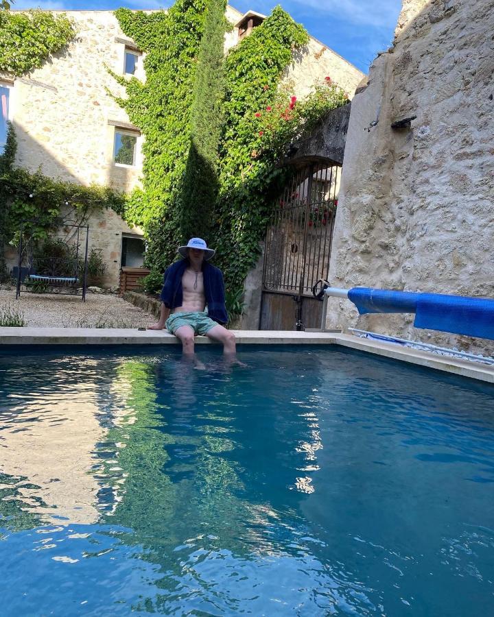 Cabrieres-d'Aigues Maison Lou Roucas מראה חיצוני תמונה